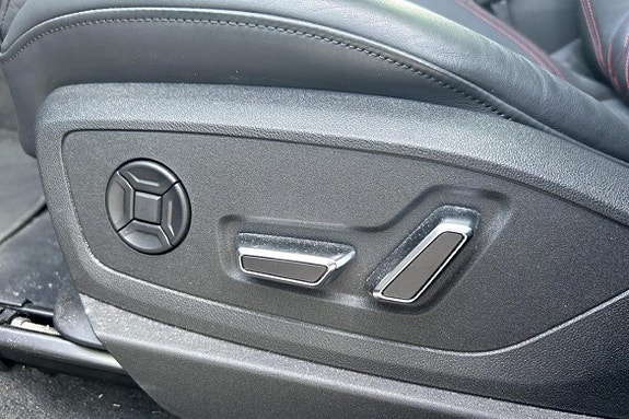 Audi SQ8 15 of 19
