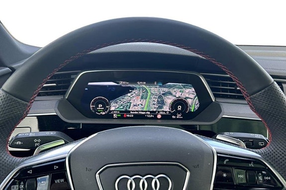 Audi SQ8 9 of 19