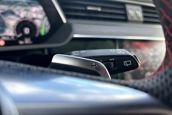 Audi SQ8 13 of 19