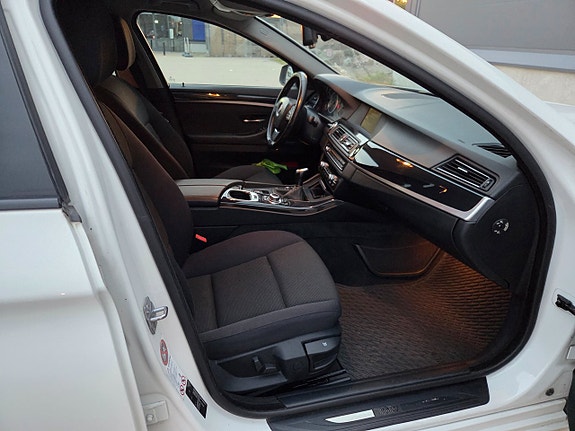 BMW 520d 15 of 20