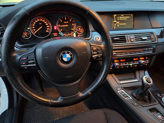 BMW 520d 18 of 20