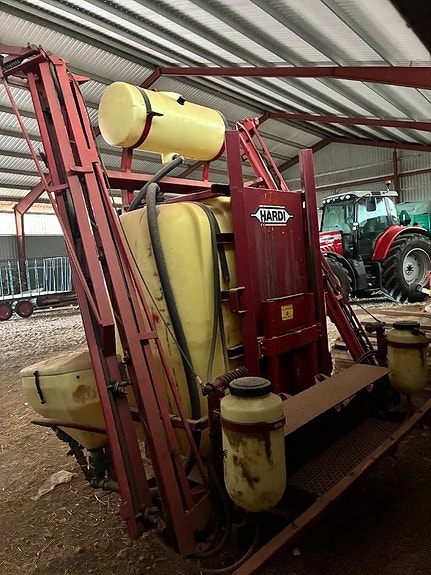 Hardi LXy 1200 4 of 5
