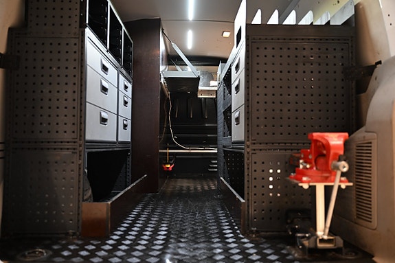 Volkswagen Transporter 9 of 30