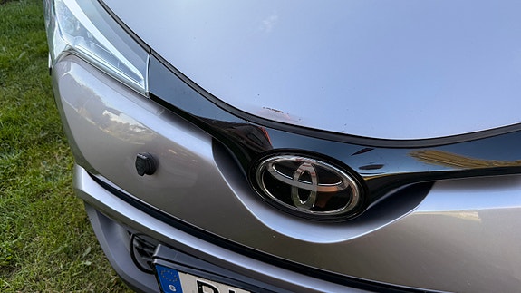 Toyota C-HR 21 of 21