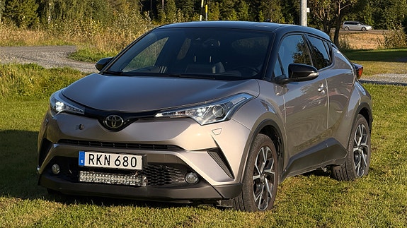 Toyota C-HR 8 of 21
