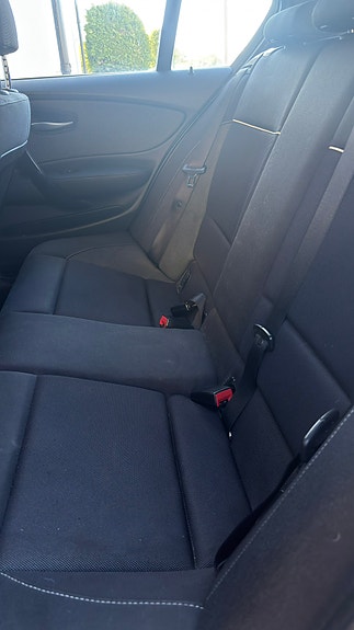 BMW 120d 5 of 5