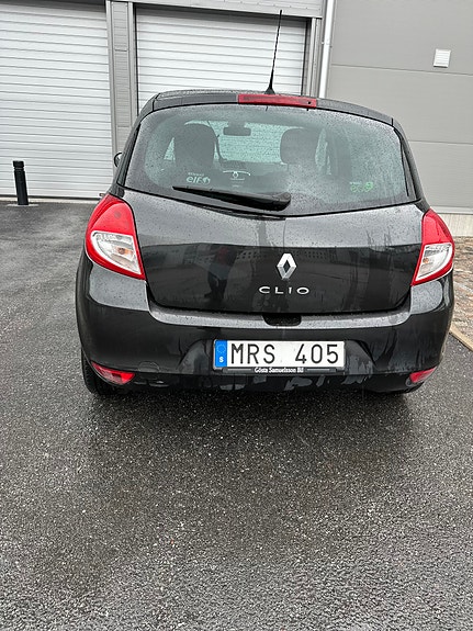 Renault Clio 3 of 6