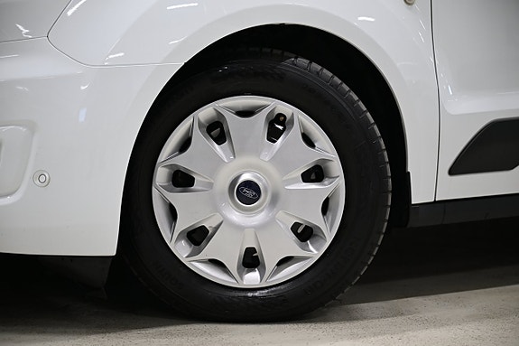 Ford Transit Connect 4 of 30