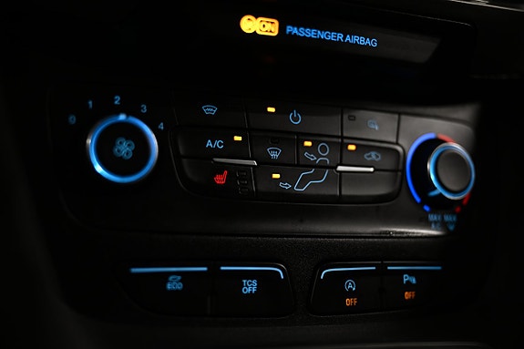 Ford Transit Connect 25 of 30