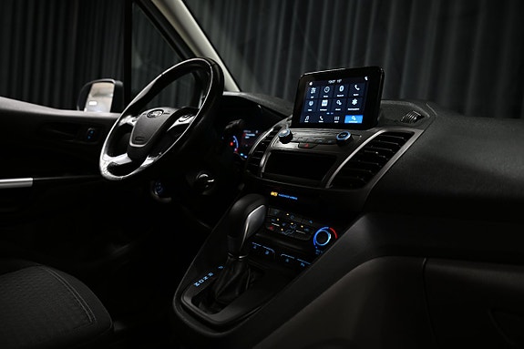 Ford Transit Connect 29 of 30