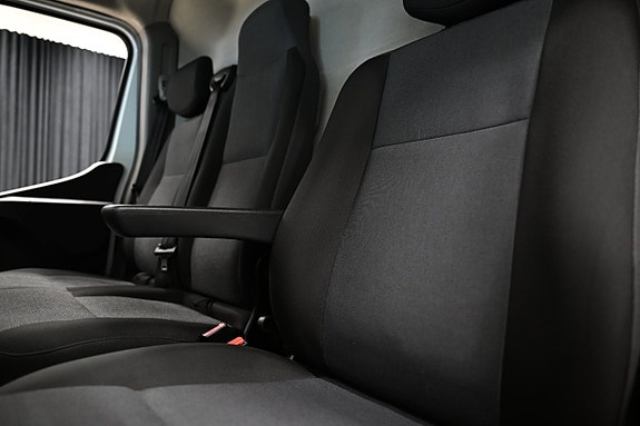 Renault Master 28 of 30