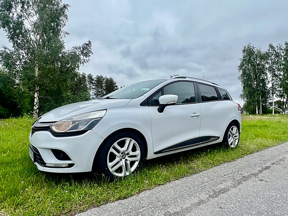 Renault Clio 3 of 9