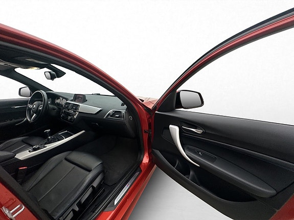 BMW 118i 15 of 26