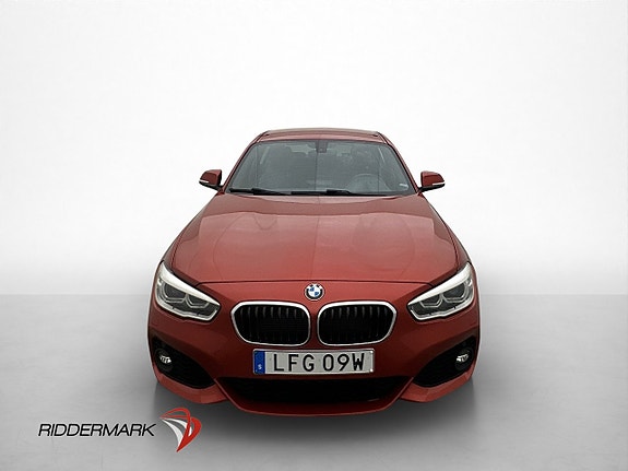 BMW 118i 2 of 26