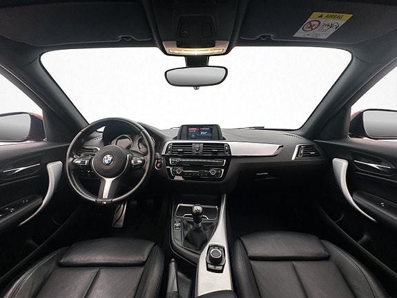 BMW 118i 13 of 26
