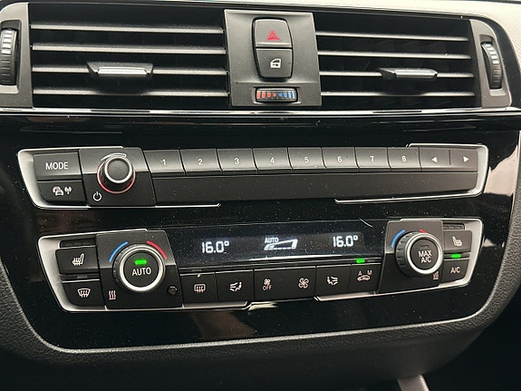 BMW 118i 21 of 26