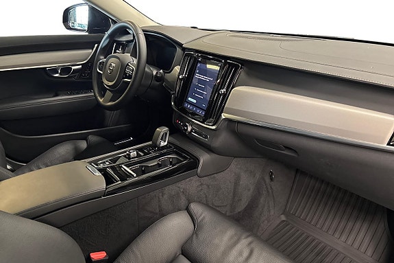 Volvo V90 10 of 20