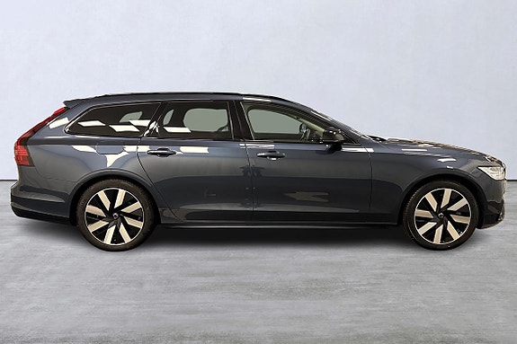 Volvo V90 3 of 20