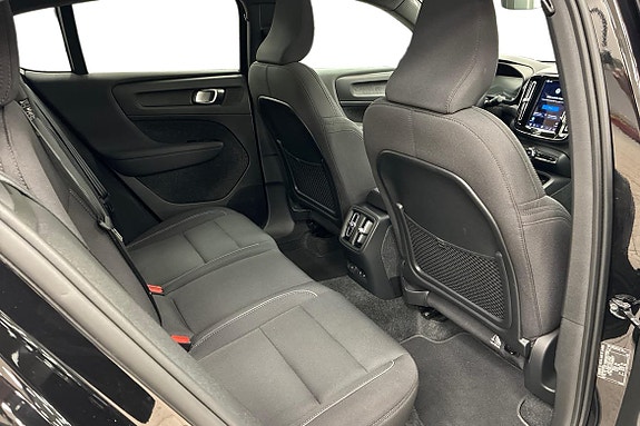 Volvo C40 9 of 21