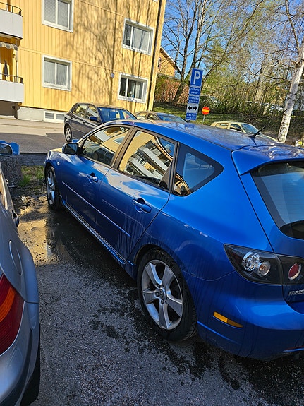Mazda 3 5 of 5