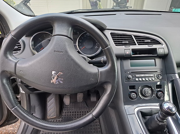 Peugeot 3008 5 of 6