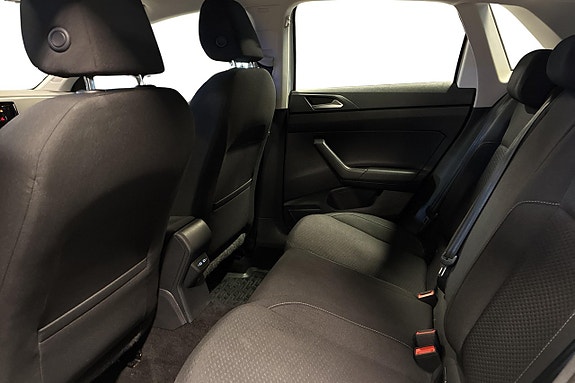 Volkswagen Polo 15 of 22