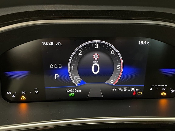 Volkswagen T-Roc 12 of 19