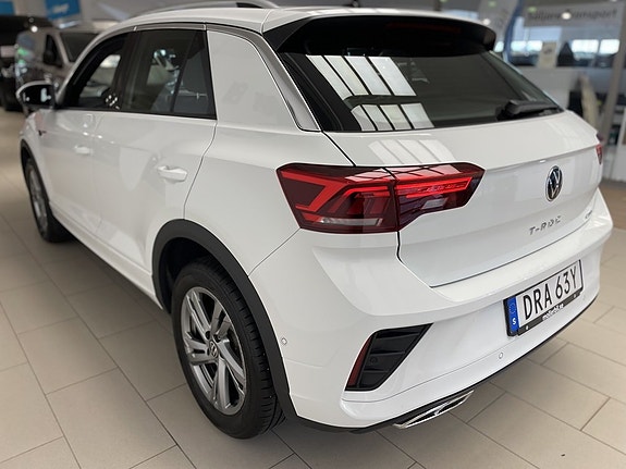 Volkswagen T-Roc 8 of 19