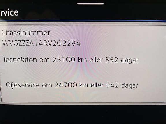 Volkswagen T-Roc 18 of 19