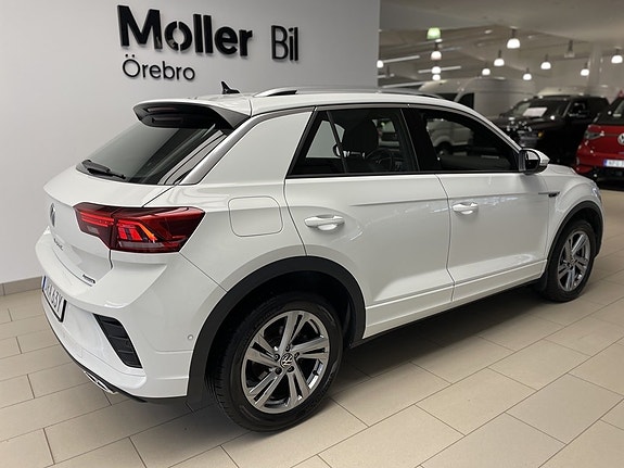 Volkswagen T-Roc 3 of 19