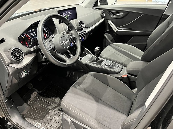 Audi Q2 6 of 11