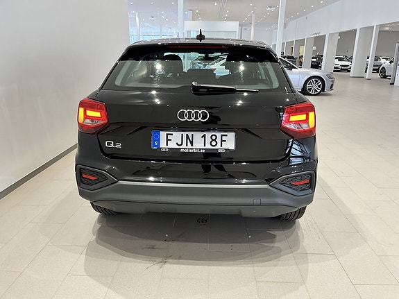 Audi Q2 5 of 11