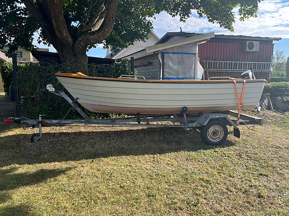 Cresent 465 komplett båtpaket med Yamaha 20 hk och Br Fransson/Fågelsta trailer 2 of 3