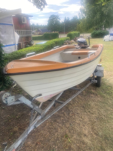 Cresent 465 komplett båtpaket med Yamaha 20 hk och Br Fransson/Fågelsta trailer 3 of 3
