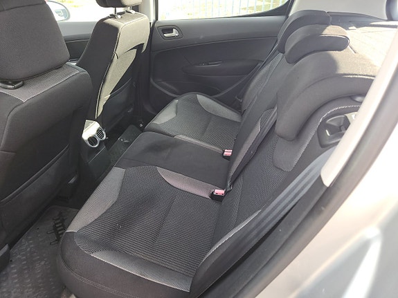 Peugeot 308 6 of 6