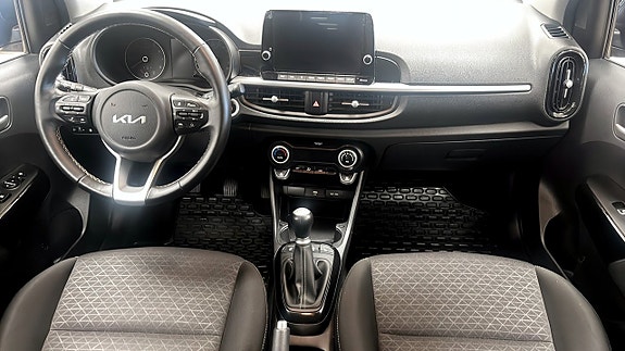 Kia Picanto 4 of 9