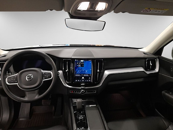 Volvo XC60 7 of 11