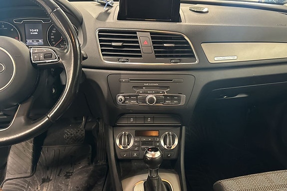 Audi Q3 5 of 7