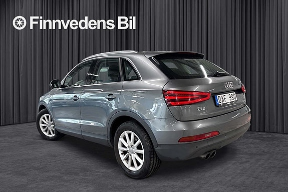 Audi Q3 3 of 7