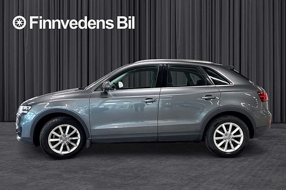 Audi Q3 2 of 7