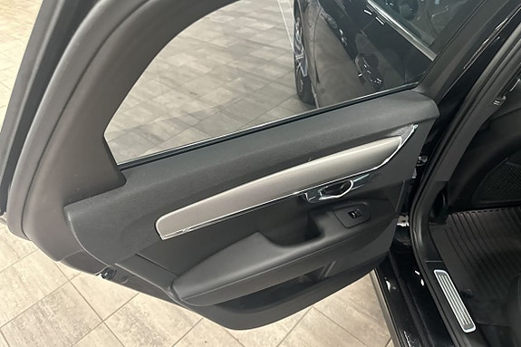 Volvo V90 12 of 18