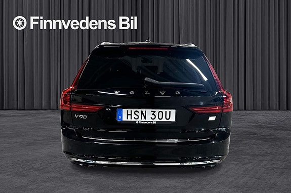 Volvo V90 4 of 18