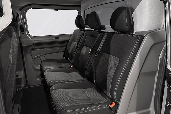 Volkswagen Transporter 18 of 23