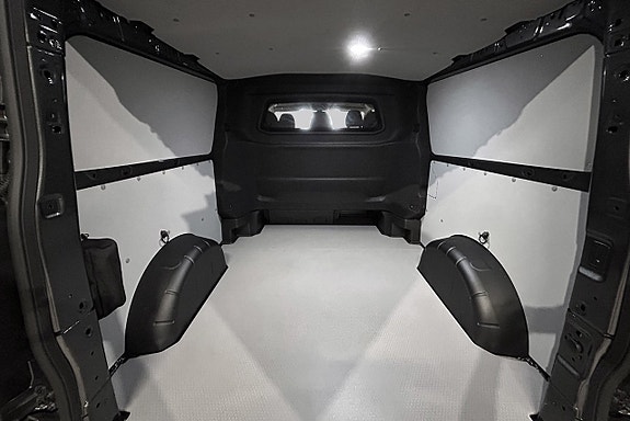 Volkswagen Transporter 6 of 23