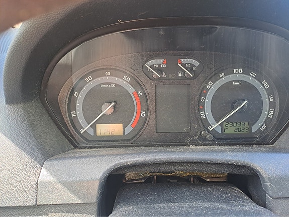 Skoda Fabia 7 of 8