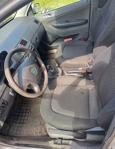 Skoda Fabia 6 of 8