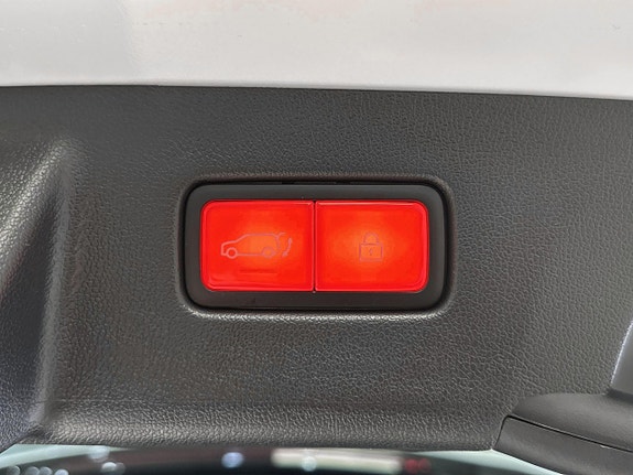 Kia Sorento 18 of 21