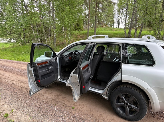 Volkswagen Touareg 8 of 8