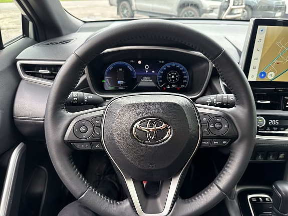 Toyota Corolla Cross 13 of 21