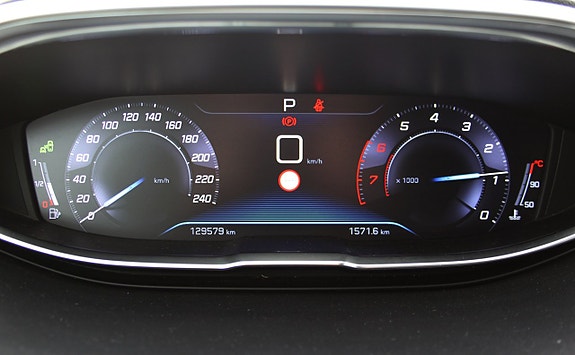 Peugeot 3008 14 of 17